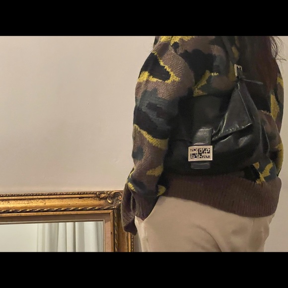 Fendi leather handbag - Picture 3 of 7